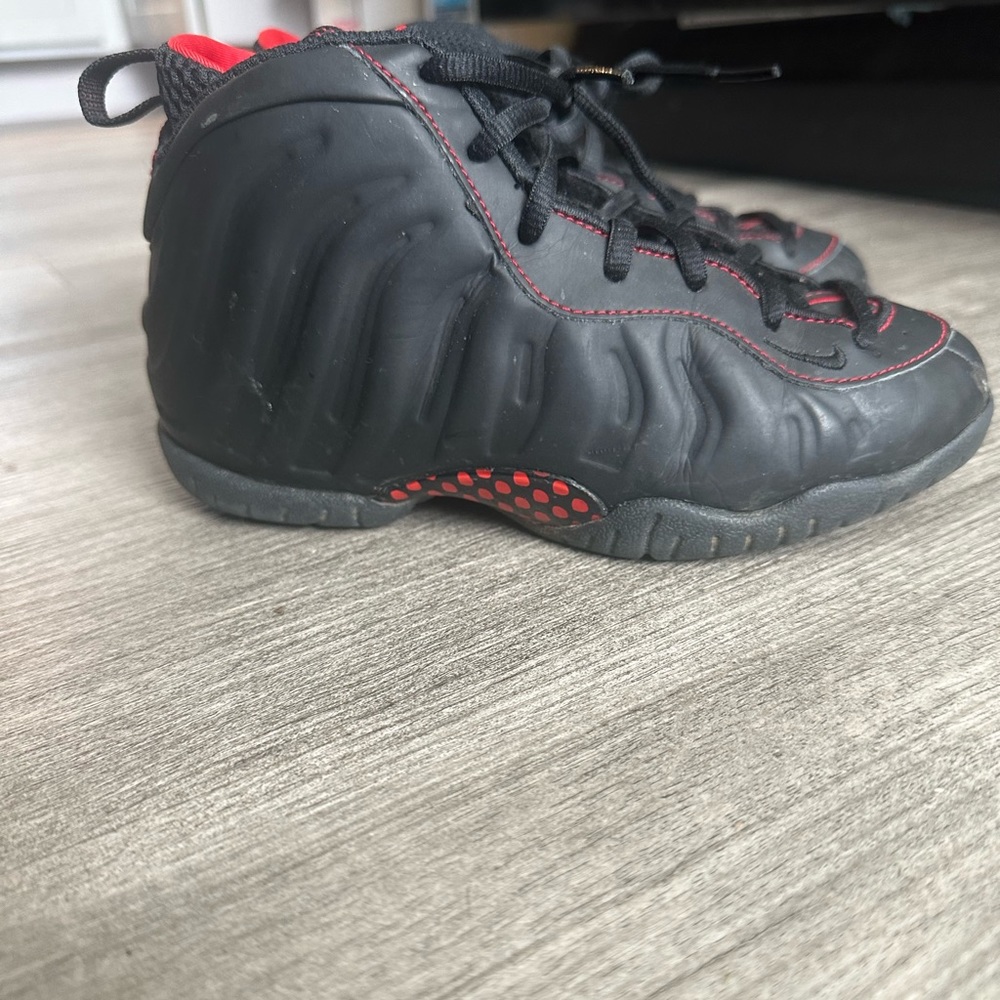 Nike foams